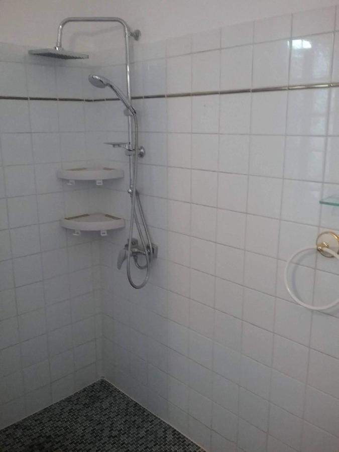 אייטר La Roseraie מראה חיצוני תמונה